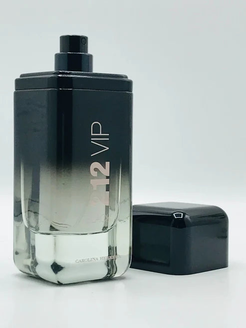 Carolina Herrera - 212 VIP Black Perfume (Original) ©